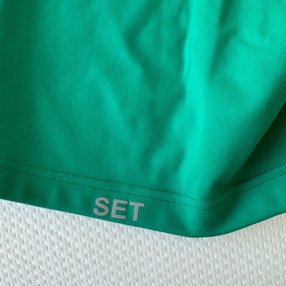 SET ACTIVE SHORTS BODYSUIT - Picture 5 of 5